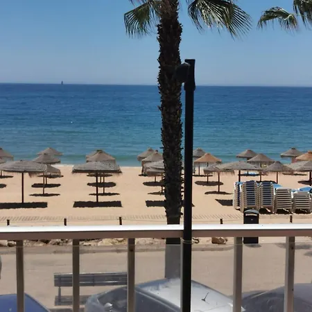 T3 Sea View - 20 Meters From The Beach