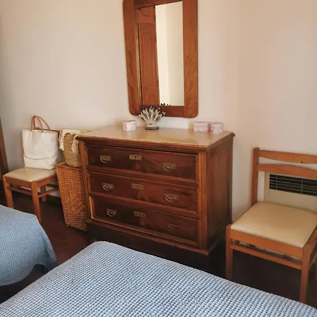 Apartment T3 Sea View - 20 Meters From The Beach *