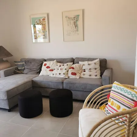 T3 Sea View - 20 Meters From The Beach Apartment *